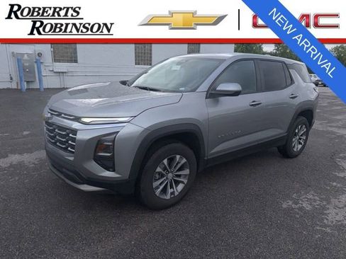 Used 2026 Chevrolet Equinox LT AWD/4WD image 1