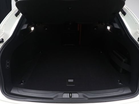 Certified 2022 Maserati Levante GT image 27