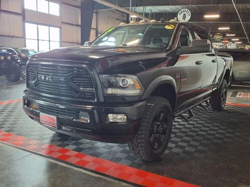 Used 2018 RAM 2500 Laramie w/ Sport Appearance Group AWD/4WD image 4