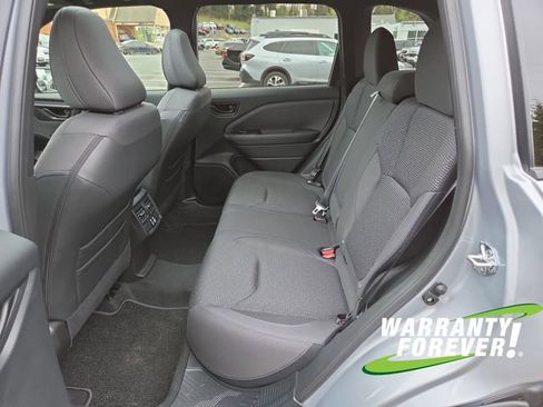 Certified 2025 Subaru Forester Premium w/ Convenience Package #2 image 16