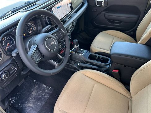 New 2026 Jeep Gladiator Willys image 7