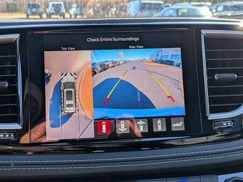 New 2026 Chrysler Pacifica Select image 19