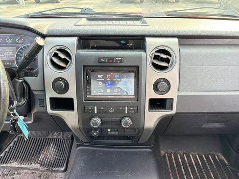 Used 2011 Ford F150 XLT w/ XLT Chrome Pkg image 23