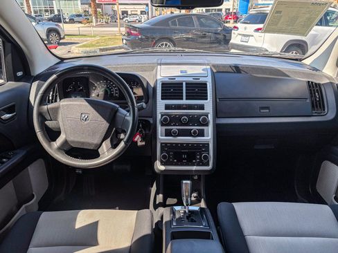 Used 2009 Dodge Journey SXT w/ Flexible Seating Group FWD image 15