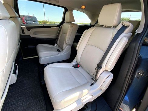 Used 2025 Honda Odyssey EX-L image 25