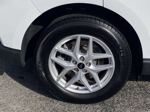 Used 2024 Ford Edge SEL AWD/4WD image 7