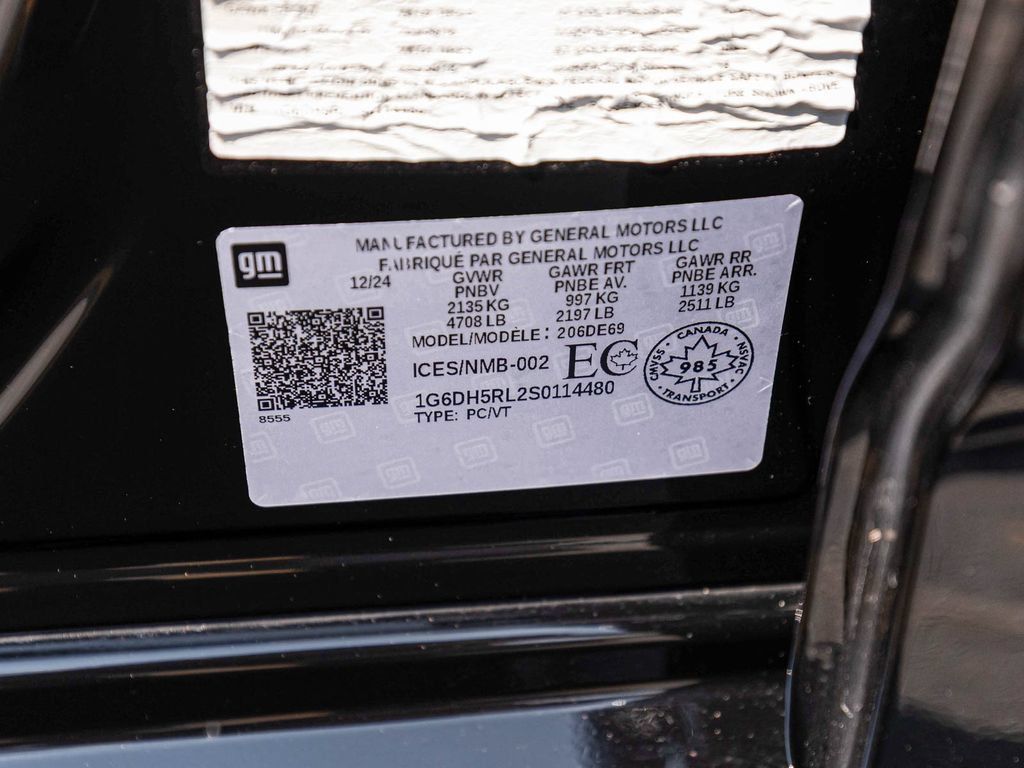 Used 2025 Cadillac CT4 V AWD/4WD image 16