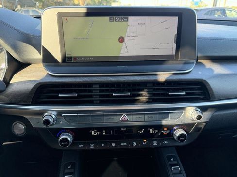 Used 2022 Kia Telluride EX w/ EX Premium Package image 17