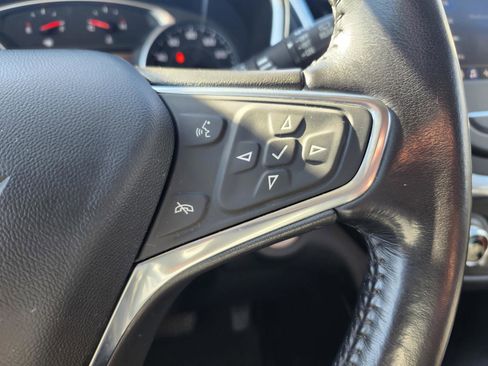 Used 2020 Chevrolet Equinox LT image 13