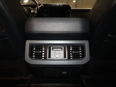 Used 2024 Ford F350 Lariat image 30