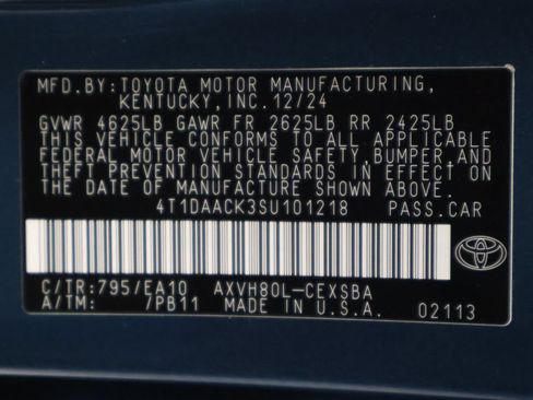 Certified 2025 Toyota Camry SE w/ Convenience Package FWD image 17