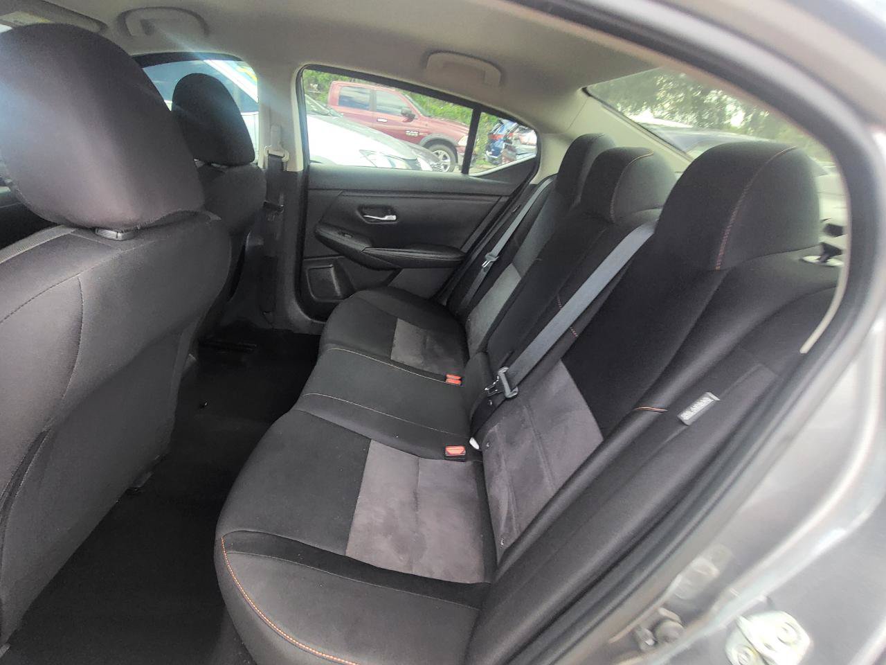 Used 2021 Nissan Sentra SR FWD image 19