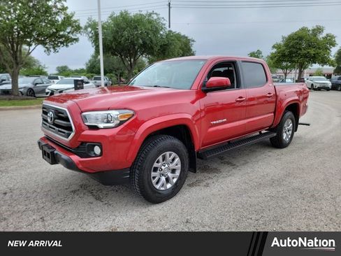 Used 2016 Toyota Tacoma SR5 w/ SR5 Appearance Package (SN) RWD image 1