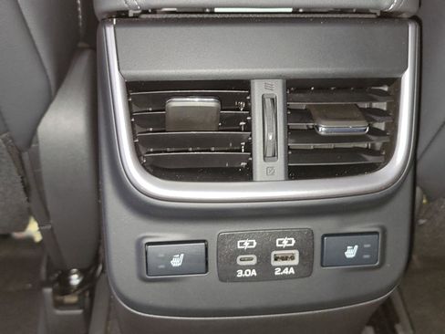 Used 2023 Subaru Legacy Limited AWD/4WD image 26
