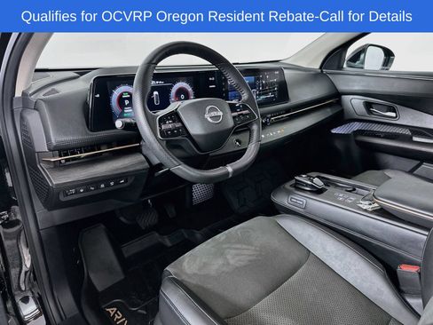 Used 2024 Nissan Ariya AWD image 9