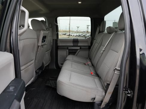 Used 2020 Ford F150 XLT image 17