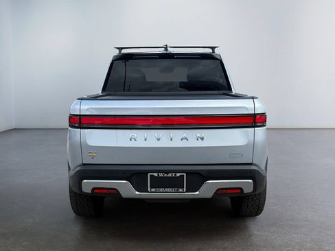 Used 2022 Rivian R1T Adventure AWD/4WD image 4