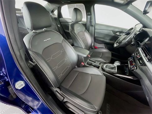 Used 2024 Kia Forte GT-Line w/ GT-Line Premium Package image 30