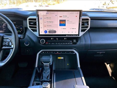 Used 2024 Toyota Tundra Platinum image 30