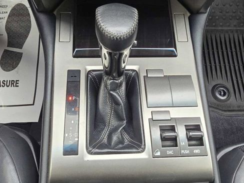 Used 2015 Lexus GX 460 w/ Navigation Package AWD/4WD image 26