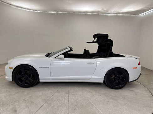 Used 2015 Chevrolet Camaro LT RWD image 26