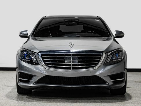 Used 2015 Mercedes-Benz S 550 Sedan w/ Sport Package w/ Sport Package image 3