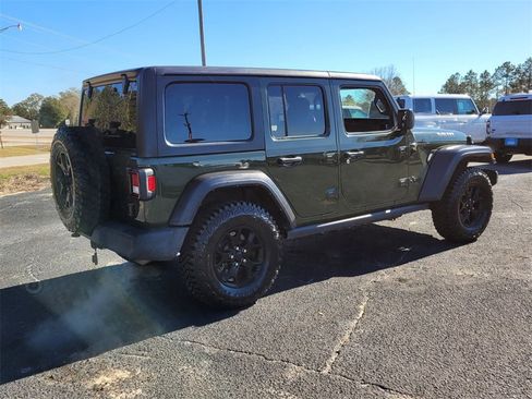 Used 2021 Jeep Wrangler Unlimited Willys image 11