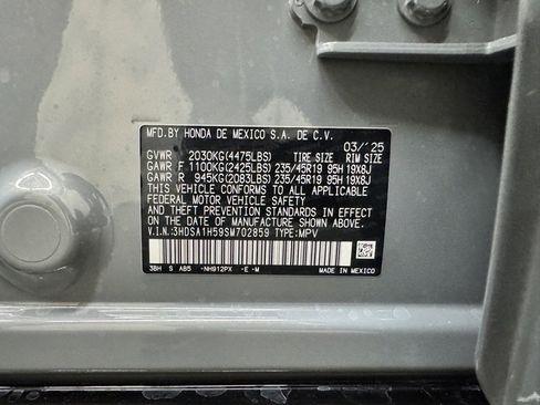 Used 2025 Acura ADX A-Spec image 11