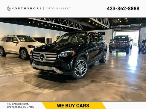 Used 2024 Mercedes-Benz GLS 450 4MATIC image 1