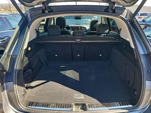 Used 2025 Mercedes-Benz GLE 350 4MATIC image 9