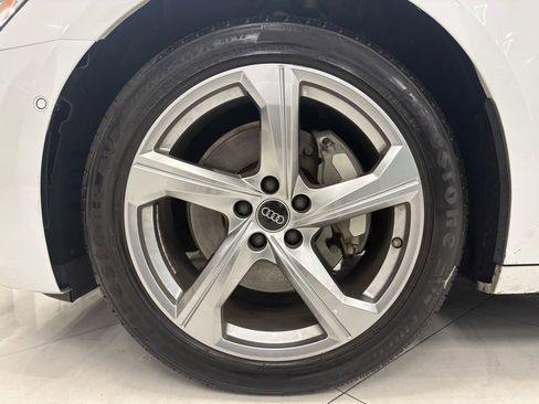 Used 2024 Audi A6 Premium Plus image 41