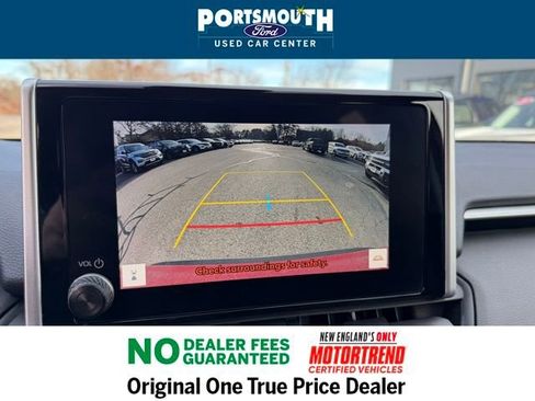 Used 2023 Toyota RAV4 XLE image 8