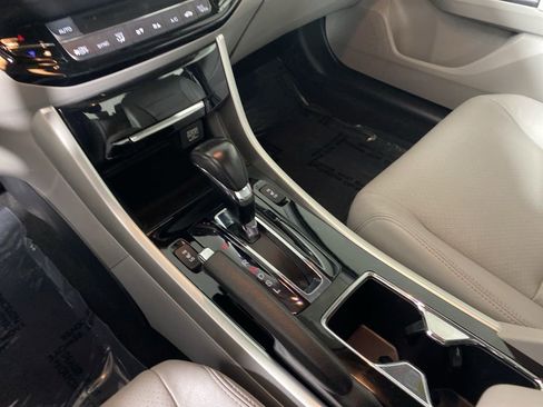 Used 2016 Honda Accord EX-L image 23