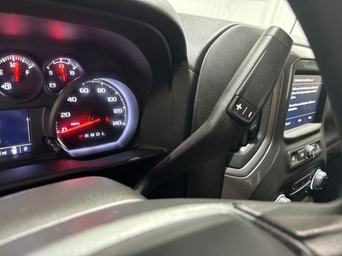 Used 2022 Chevrolet Silverado 1500 Custom image 16
