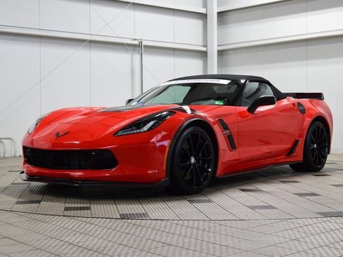 Used 2019 Chevrolet Corvette Grand Sport image 3