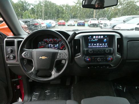 Used 2018 Chevrolet Silverado 1500 LT w/ All Star Edition AWD/4WD image 12