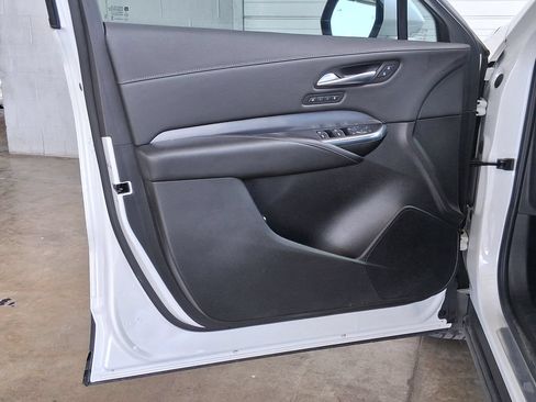 Used 2025 Cadillac XT4 Premium Luxury w/ LPO, Floor Liner Package FWD image 17