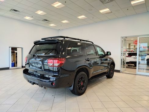 Used 2021 Toyota Sequoia TRD Pro AWD/4WD image 3