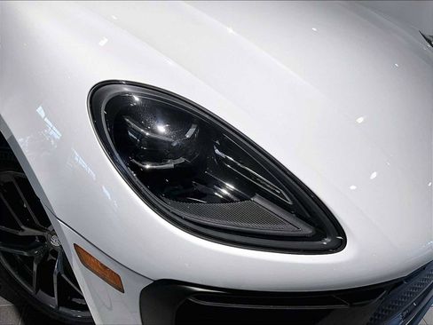 New 2026 Porsche Macan Turbo image 12