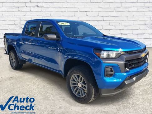 Used 2024 Chevrolet Colorado LT RWD image 5