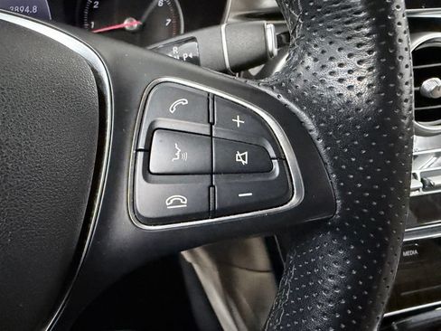Used 2019 Mercedes-Benz GLC 300 image 26