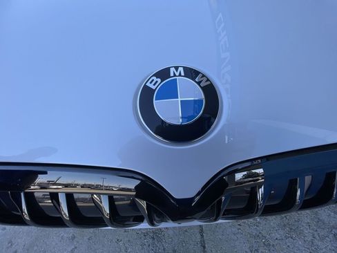 Used 2022 BMW X7 xDrive40i w/ M Sport Package image 32