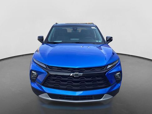 Used 2024 Chevrolet Blazer LT w/ Midnight/Sport Edition AWD/4WD image 2