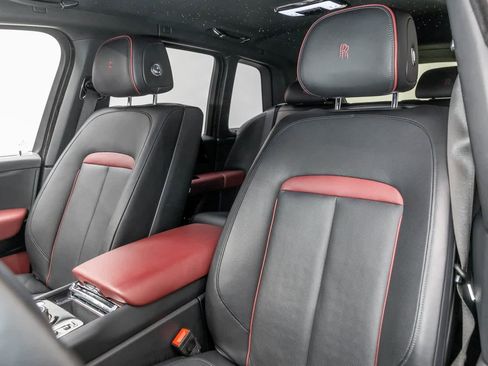 Used 2022 Rolls-Royce Cullinan image 57