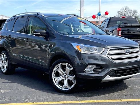 Used 2019 Ford Escape Titanium w/ U9j03 - Titanium Tow Package AWD/4WD image 31