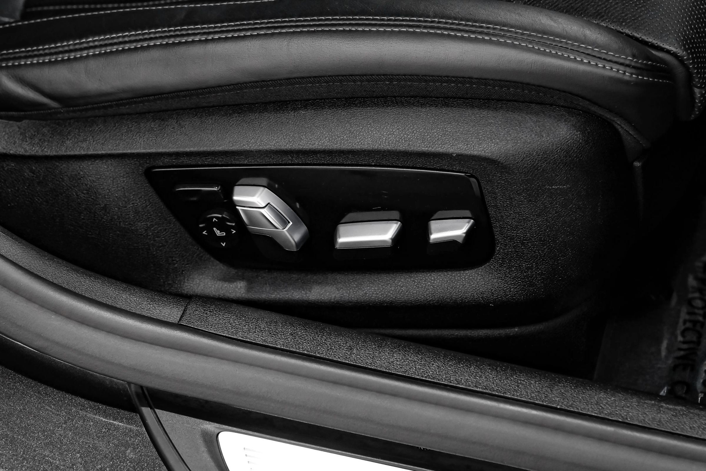 Used 2019 BMW 540i w/ M Sport Package RWD image 49