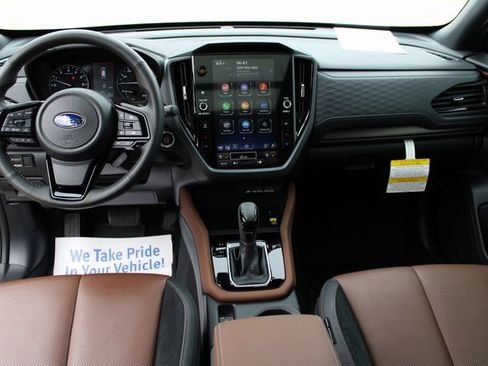 Used 2025 Subaru Forester Touring w/ Popular Package - Touring image 38