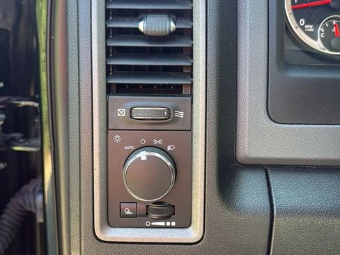 Used 2017 RAM 1500 Tradesman w/ Power & Remote Entry Group RWD image 15