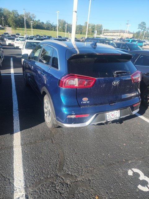 Used 2019 Kia Niro LX FWD image 2