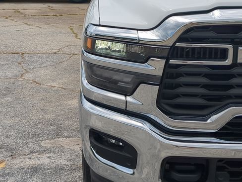 Used 2026 RAM 2500 Tradesman AWD/4WD image 8